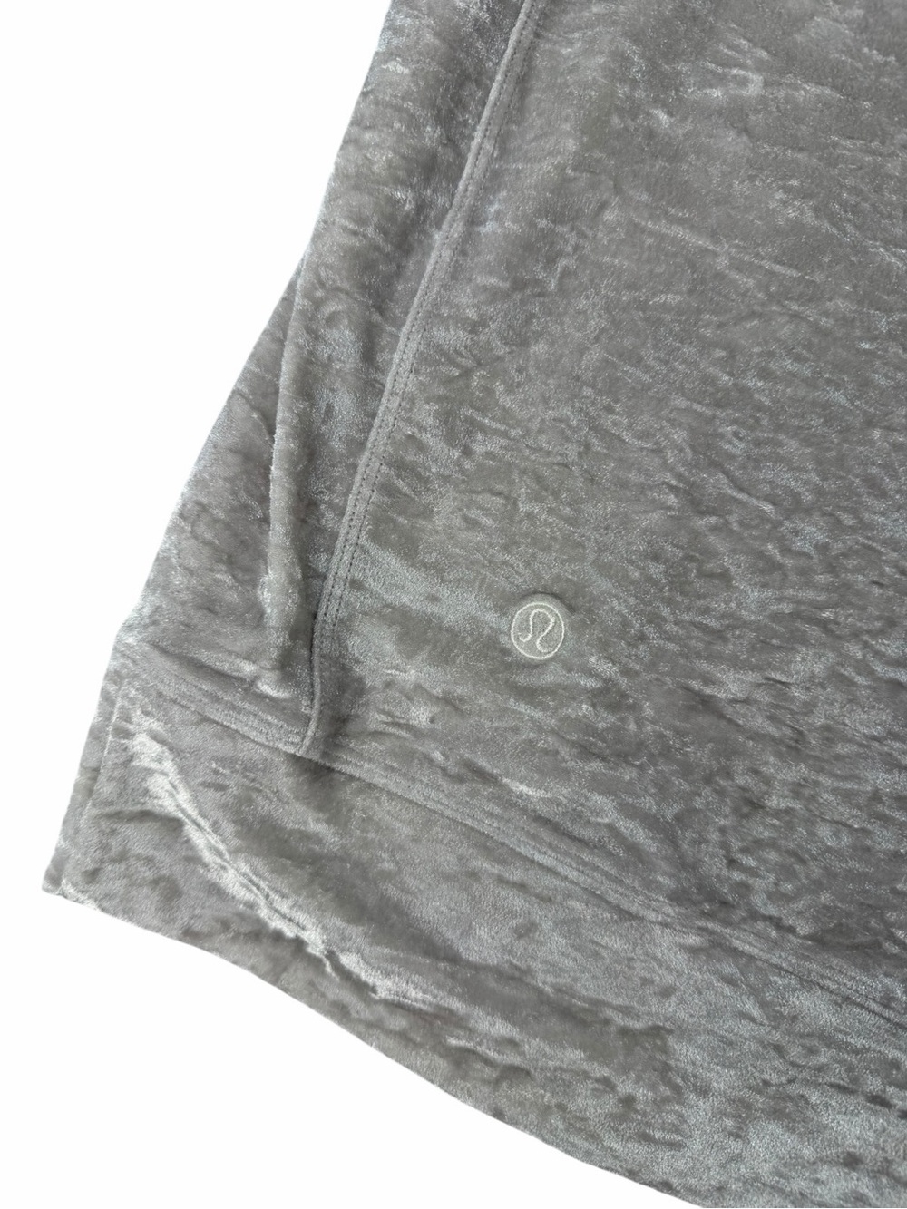 Lululemon Women’s Two Piece Set Crushed Velvet Joggers & Down Crew Neck Size 4 - Picture 10 of 10
